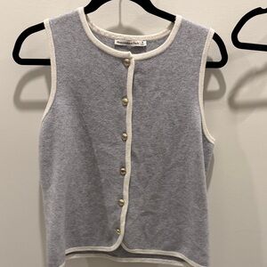 Abercrombie & Fitch Gray and Cream Knit Cardigan size Medium